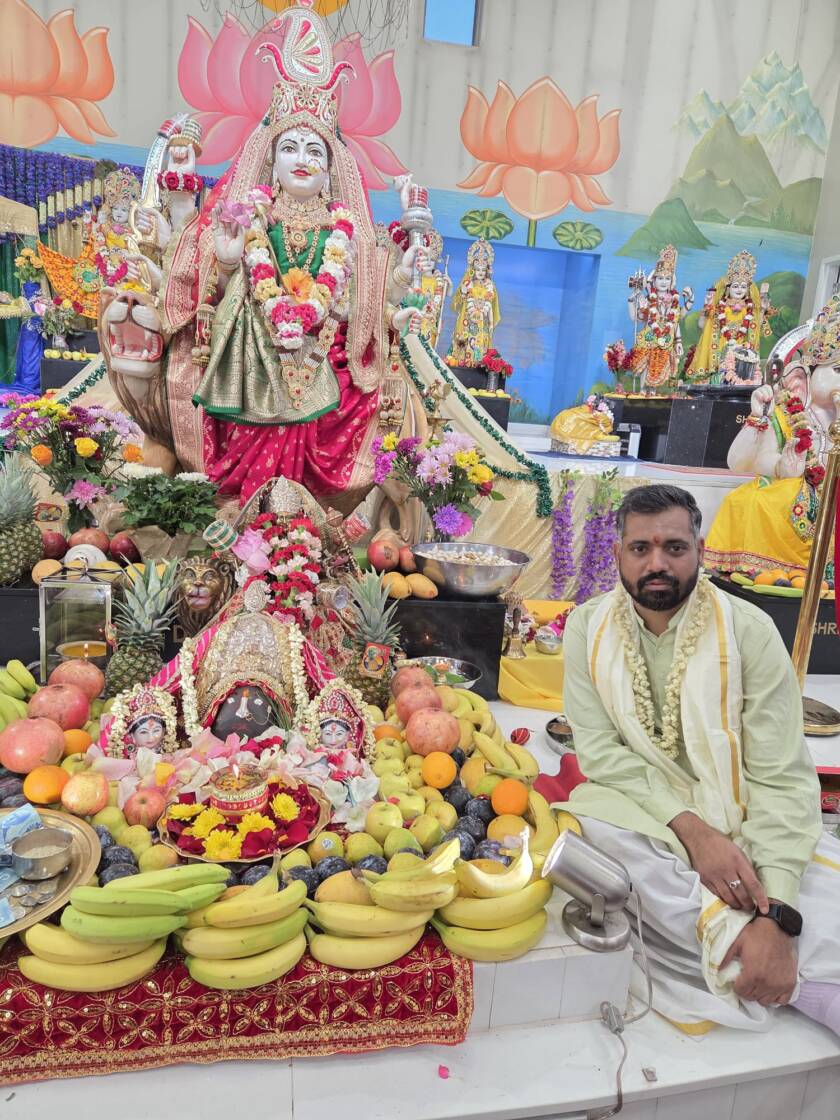 Shri Deepak Sharma